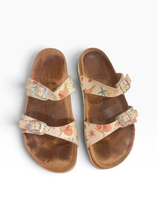 Birkenstock Shoes - Birkenstock Birki’s Beach-Print Starfish and Seashells Two-Strap Sandals - Cream